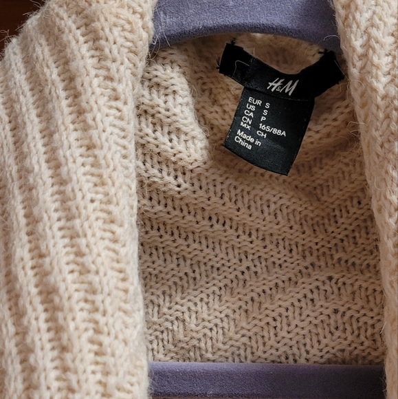 Fringed Cardigan - Picture 4 of 6